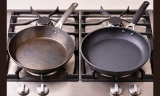 Carbon Steel vs Non-Stick Cookware: Heat Limits, Surface Wear, and Longevity